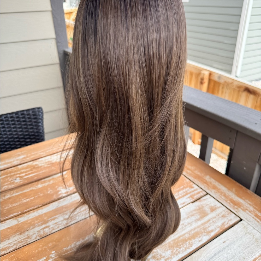 CSC - Elegant Long Brown Wig